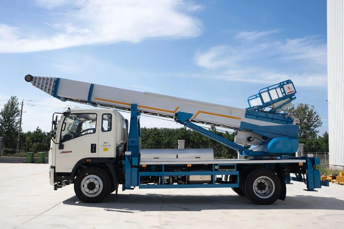 温州云梯上料车租赁费用